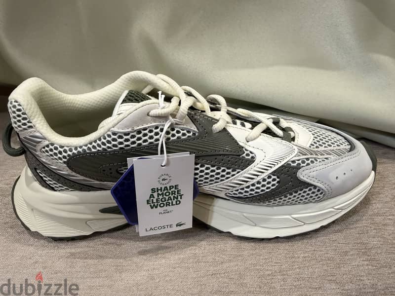 Lacoste Shoes - Size 41 8