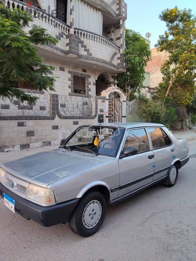 فيات شاهين 2002 للبيع العاشر من رمضان