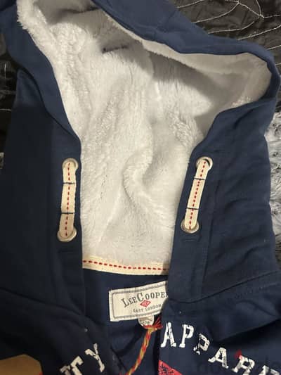 Lee cooper