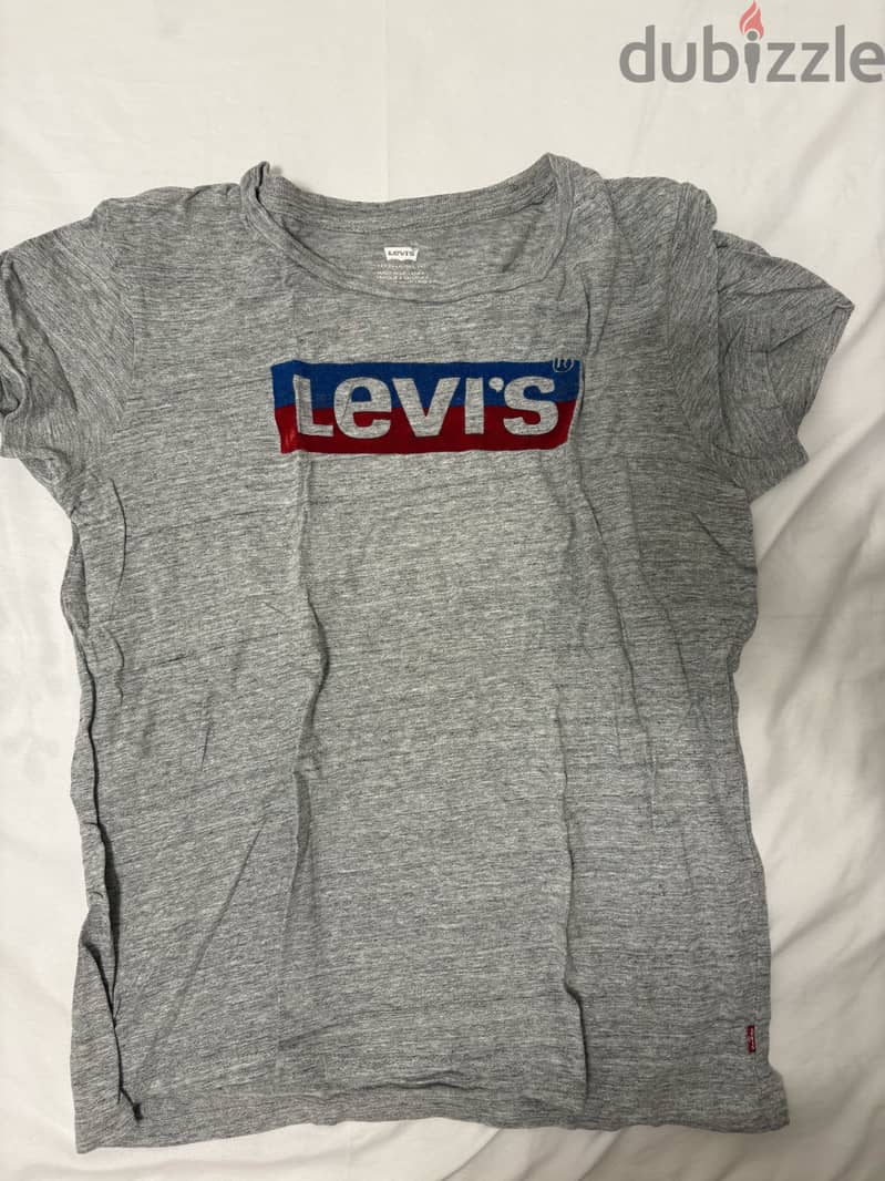 Like New Casual Clothing 1