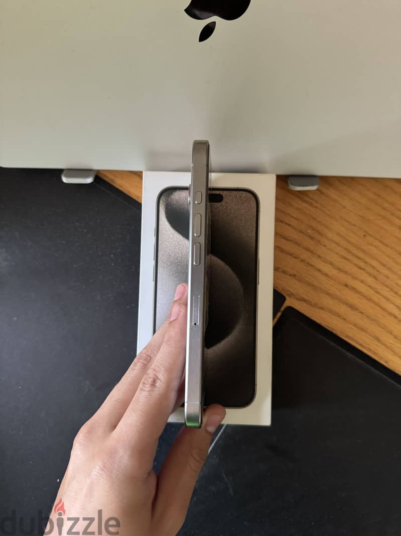 iPhone 15 Pro (256) 1