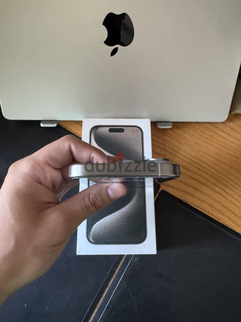 iPhone 15 Pro (256) 4