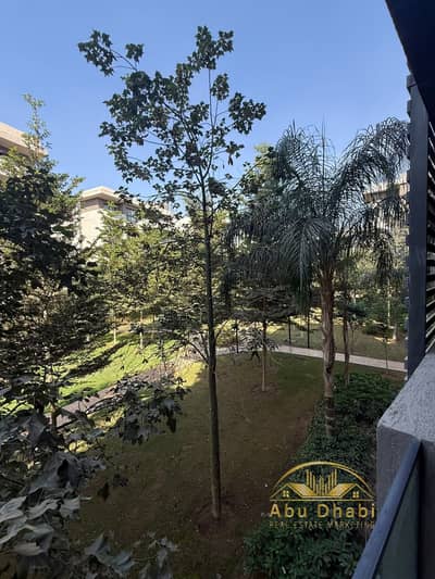 137 sqm apartment for sale in Madinaty (B15), featuring an installed kitchen. Available with a down payment and installment plan; immediate delivery.