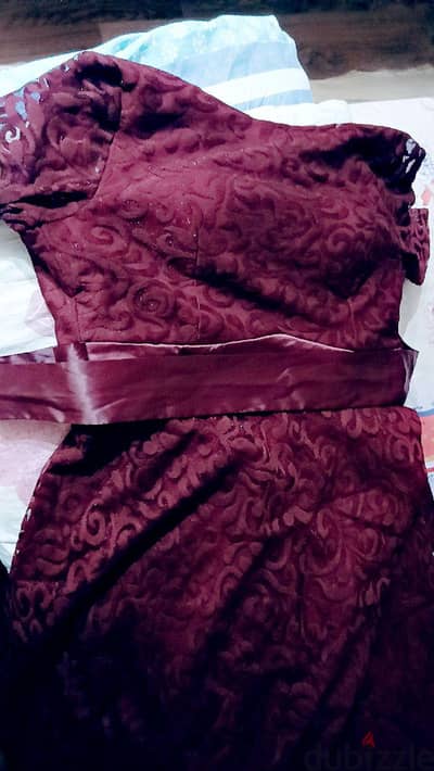 Modest Dress – Worn Once, Excellent Condition