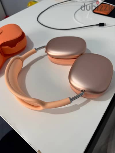AirPods max