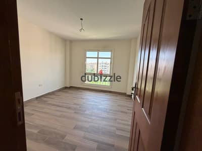 Apartment for rent under new law in Madinaty, Al Bay 7, wide garden view