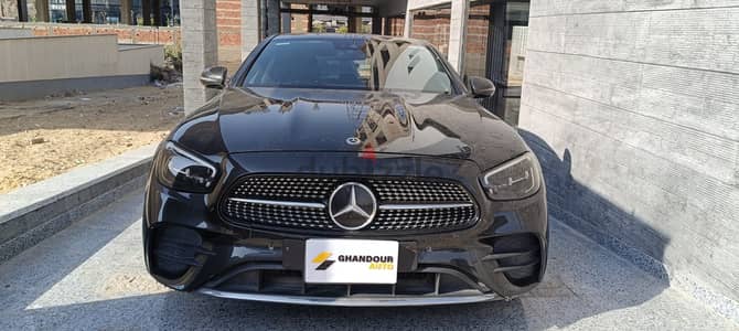 Mercedes-Benz E200 AMG 2022