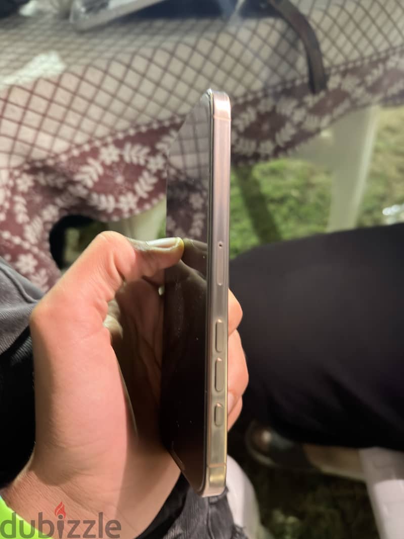 Apple - iPhone 16 Pro Max 5