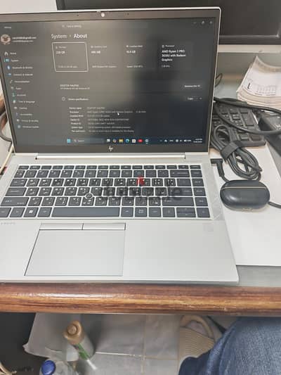 HP EliteBook 845 G8