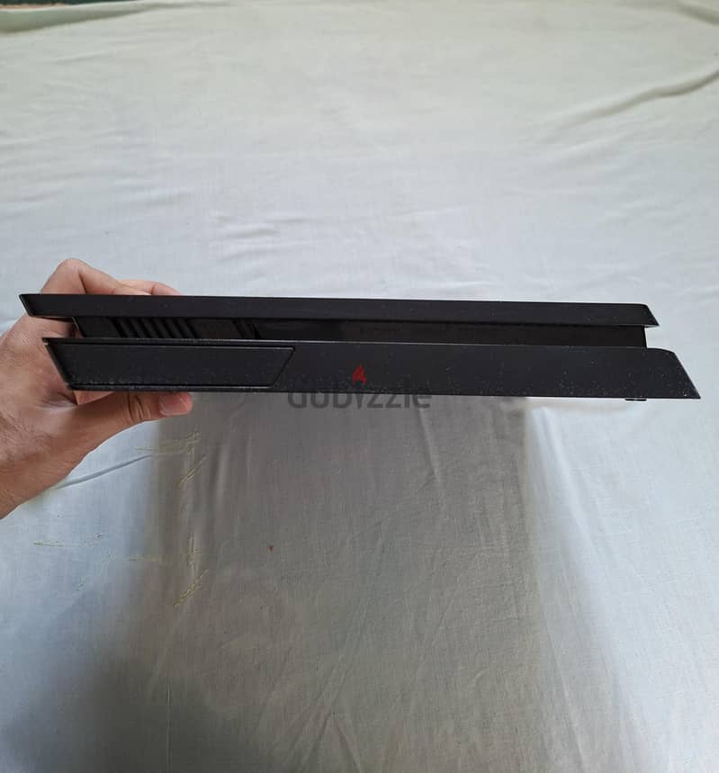 Playstation 4 Slim 500GB 4