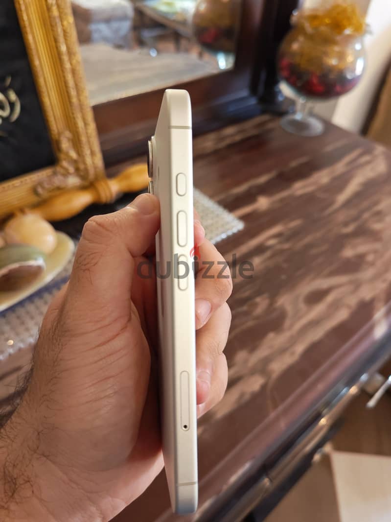 Apple - iPhone 16 4