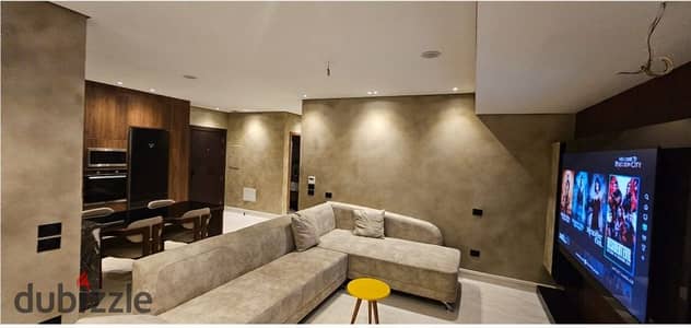 Lake View Residence Fully furnished ground floor unit with a garden