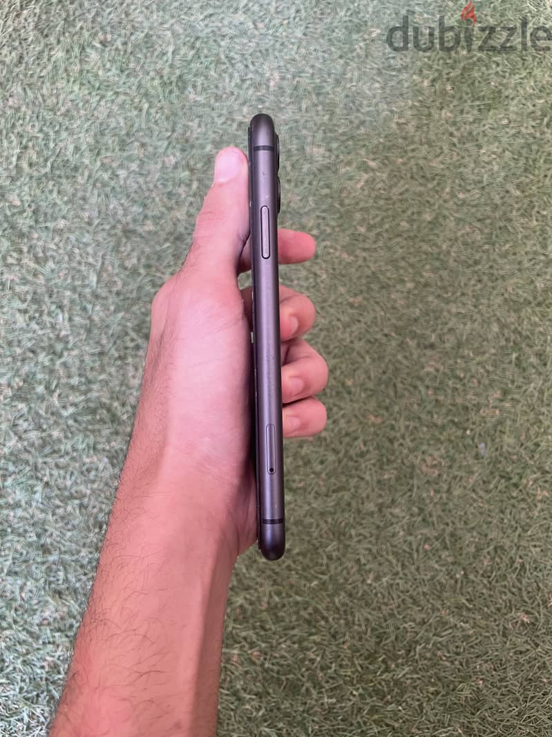Apple - iPhone 11 1