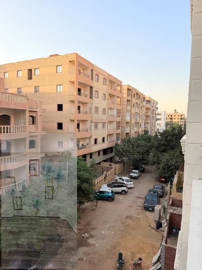 Apartment 165m for sale in the Gardens of the Pyramids at Gate Four