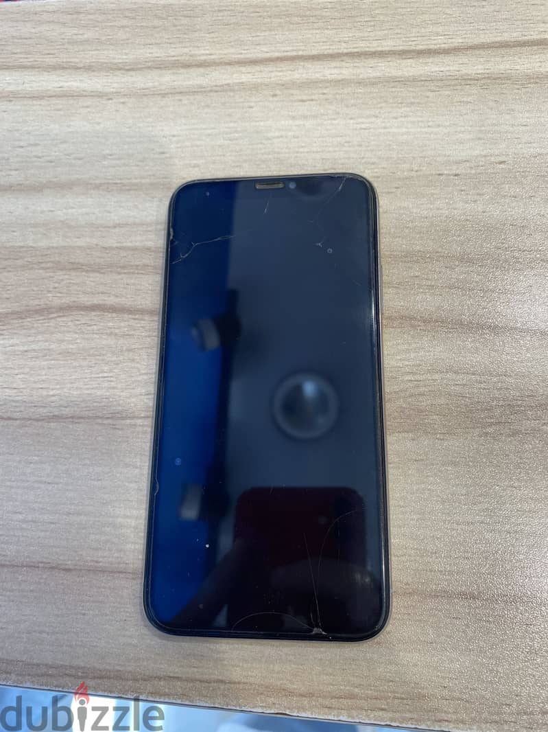 Apple - iPhone XS 1