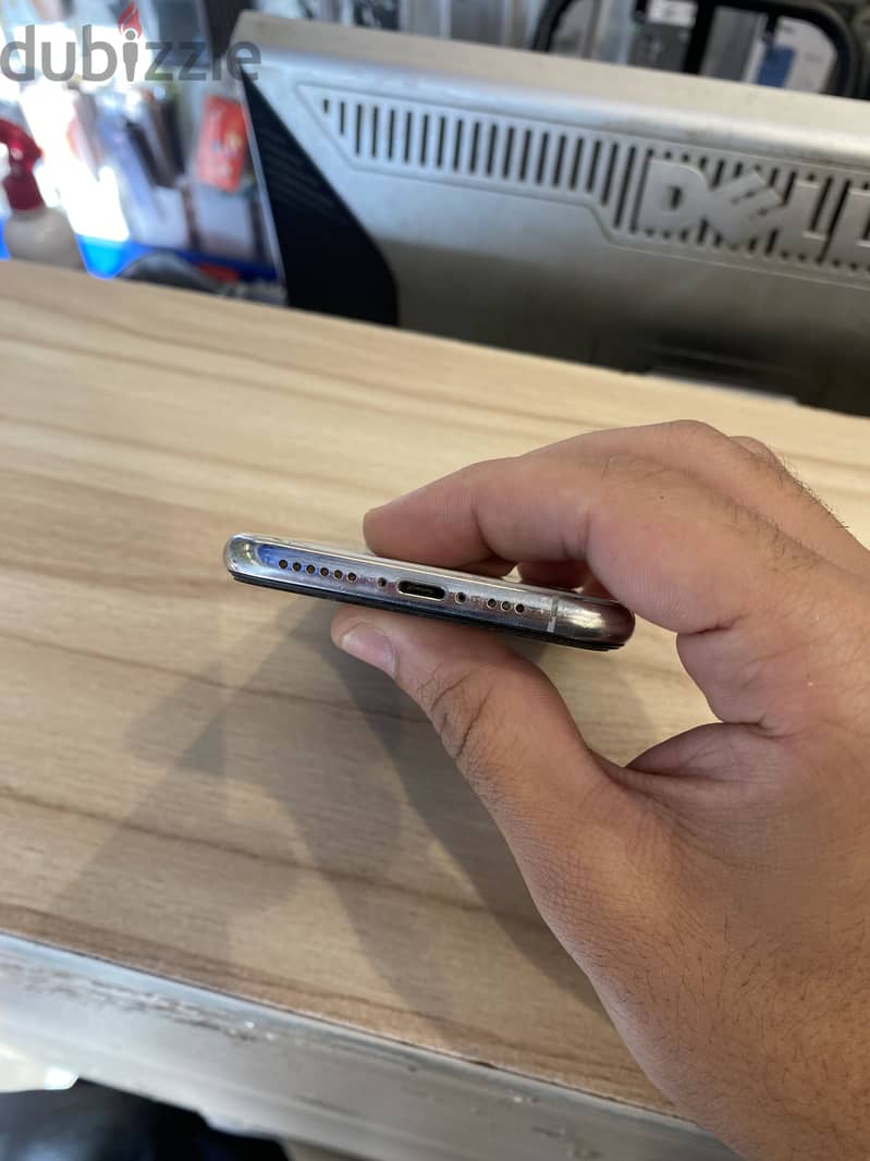 Apple - iPhone XS 2