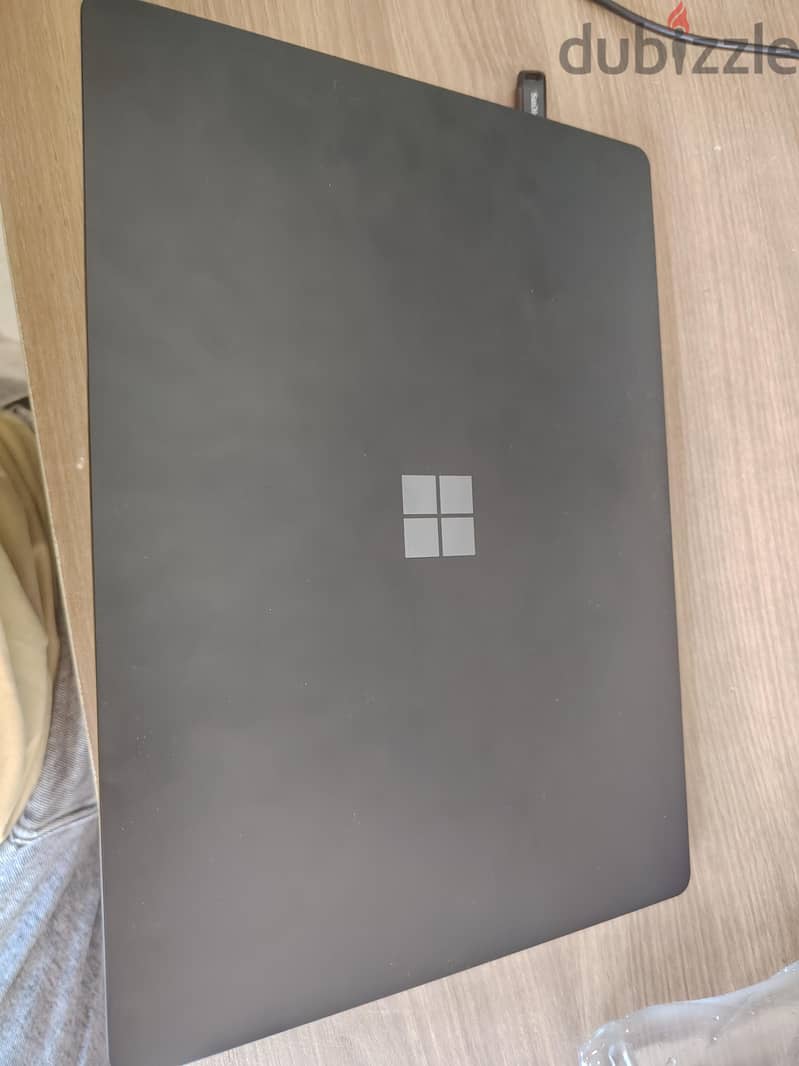 Microsoft surface 4 1