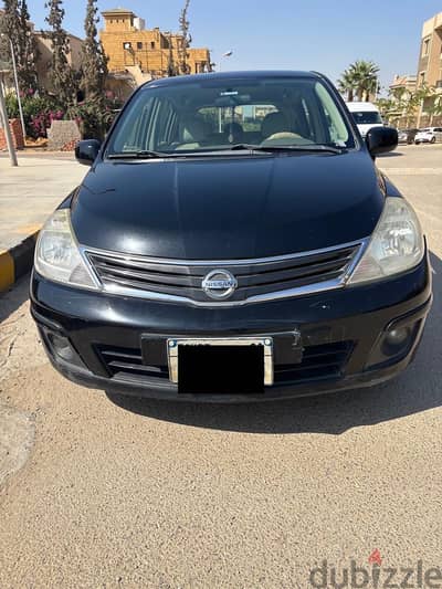 Nissan Tiida 2013