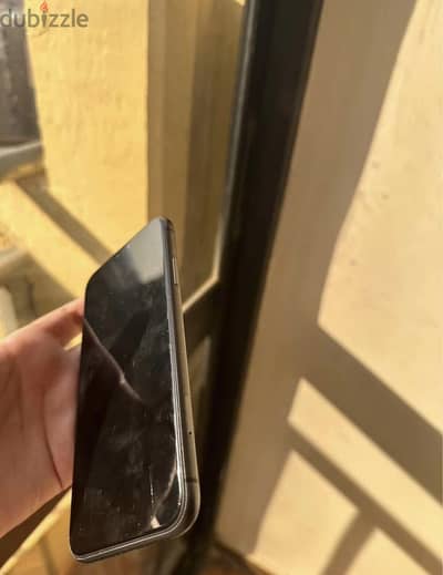 Apple - iPhone 11