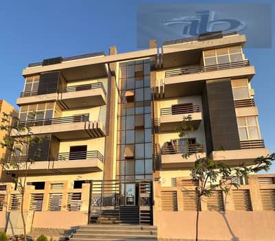 For sale, a distinctive apartment in Al-Andalus – Fifth Settlement, with a very special location and a direct view of Katameya Dunes, on a main street 70 meters wide, near Mivida and the university.