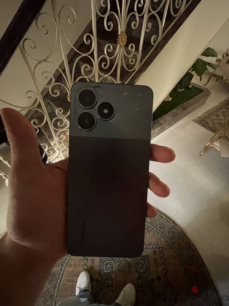 Realme C51 2