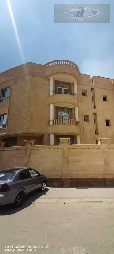 For sale, a distinguished apartment in the second villa neighborhood, 150 meters | third and last floor, half finishing | chic facades very