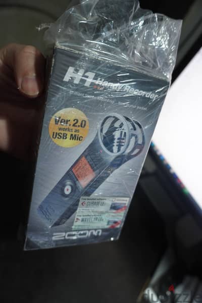 Zoom H1 للبيع + الكارتونة