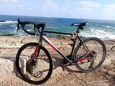 Trinx Tempo 2.1 عجلة روود