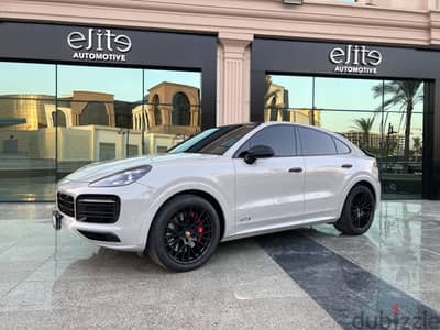 Porsche Cayenne GTS  2022