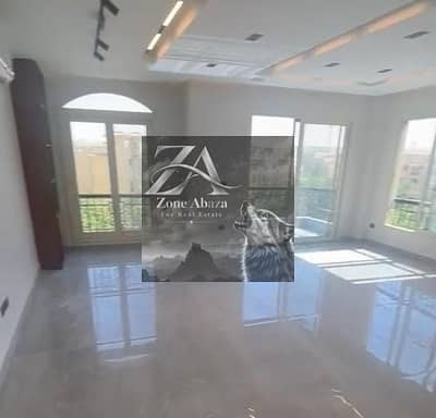 Penthouse for rent, 3 bedrooms, Stone Residence Compound, Katameya, Cairo, with kitchen and air conditioning.
