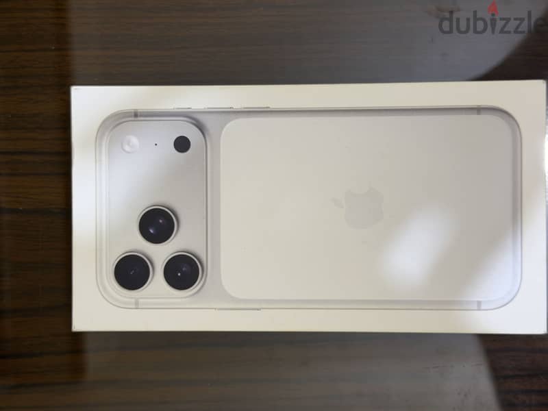 Apple - iPhone 17 Pro Max 7