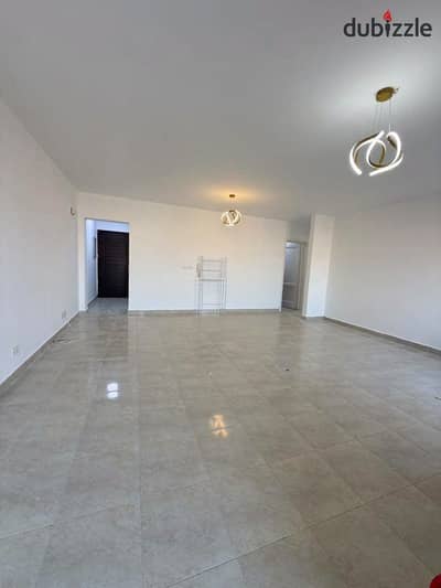 139m² Apartment for Sale in Madinaty Al Rehab 2  - 3 Bedrooms + 3 Bathrooms - 4th Floor - Prime location close to all amenities - View of East Court
