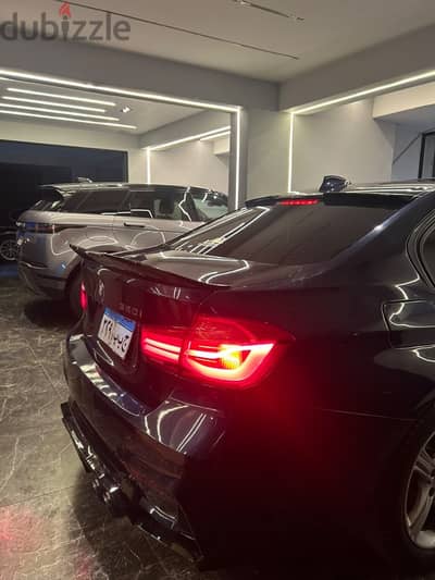 بي ام دبليو 320i 2017