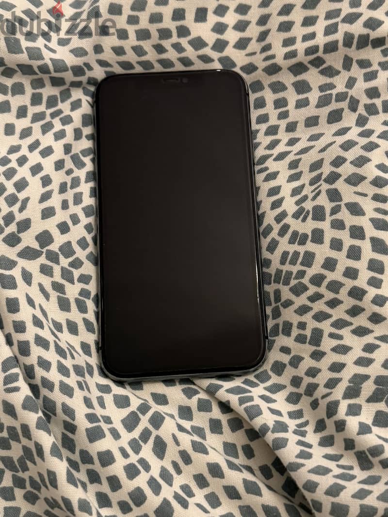 Apple - iPhone 11 4