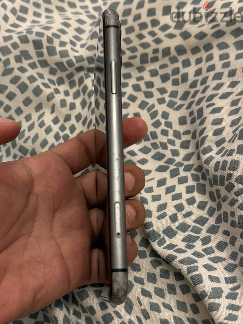 Apple - iPhone 11 5