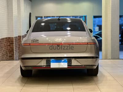 Hyundai Azera 2023 hybrid