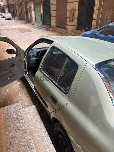 Renault Clio 2002