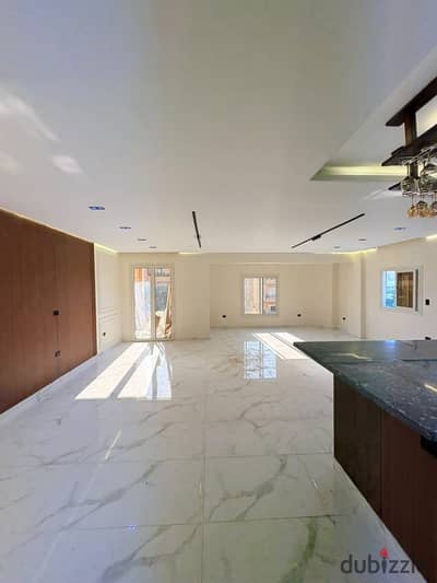 Apartment for sale in Al-Banafseg 12 (Villas Zone), first floor, 4 rooms. First-time occupancy, ultra-super-lux finish, at an excellent price.