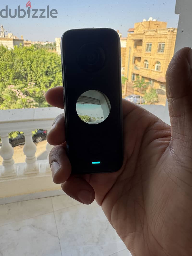 Insta 360 x2 camera like new 2