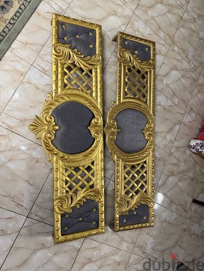 للبيع ٢ بلتكانه ستاير مدهبين طول ١٥٠ سم عرض ٣٠ حالتهم نضيفه