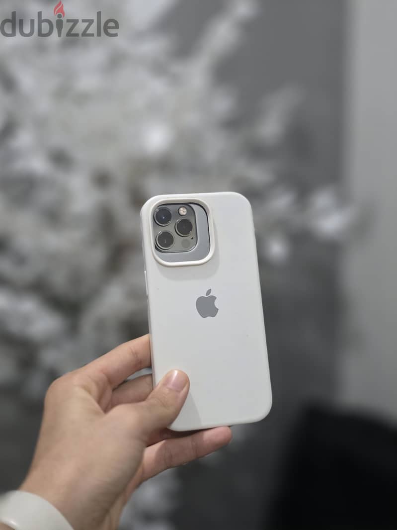 Apple - iPhone 12 Pro 8