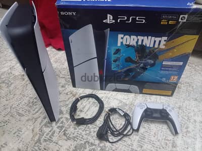 للبيع ps5 slim digital سوفت 12.40 عليه العاب كتير