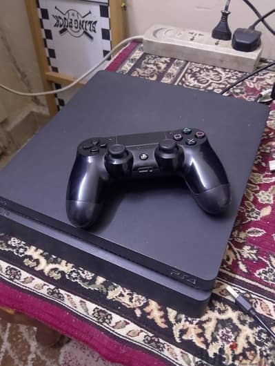 PS4 slim