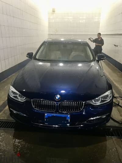 BMW 320i 2019