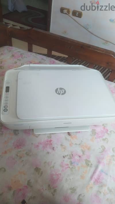 طابعه hpللبيع طباعه حبر اسود و الوان و بتتوصل بالواى فاى