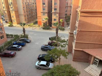 شقه للبيع كمبوند اللوتس