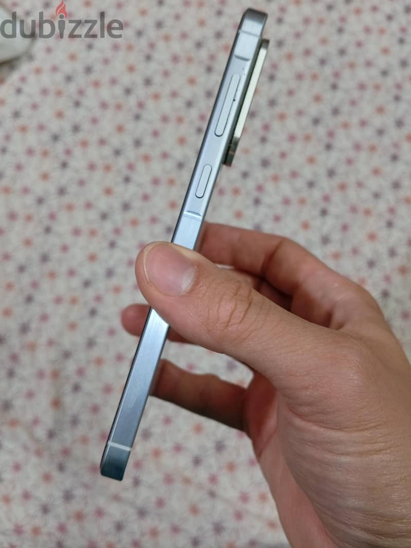 Samsung A56 5
