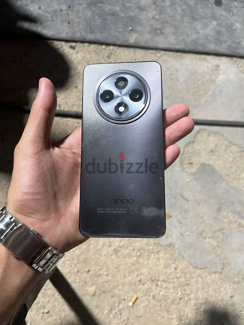 OPPO Reno12 F 1