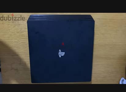 PS4 pro بحالة ممتازة جدا