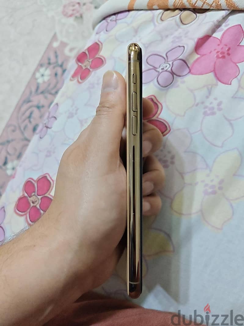 Apple - iPhone 11 Pro Max 5